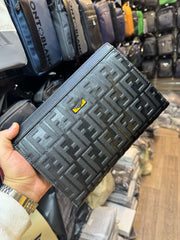 شنط يد رجالي