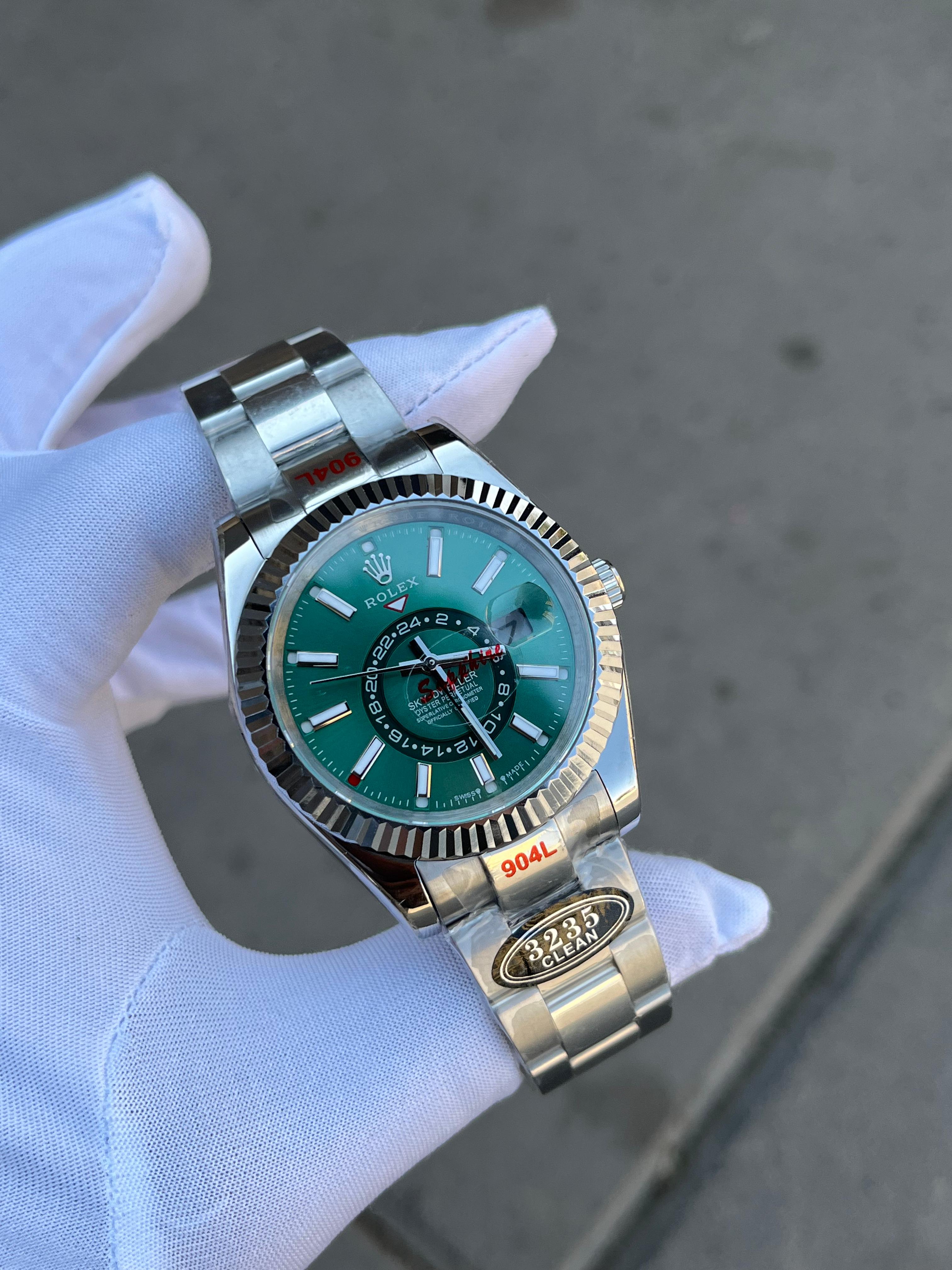 Rolex Sky-Dweller Black Dial – Clean 3235 –