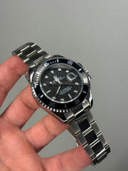 Rolex Submarine بضهر شفاف وحركة عقرب سحاب