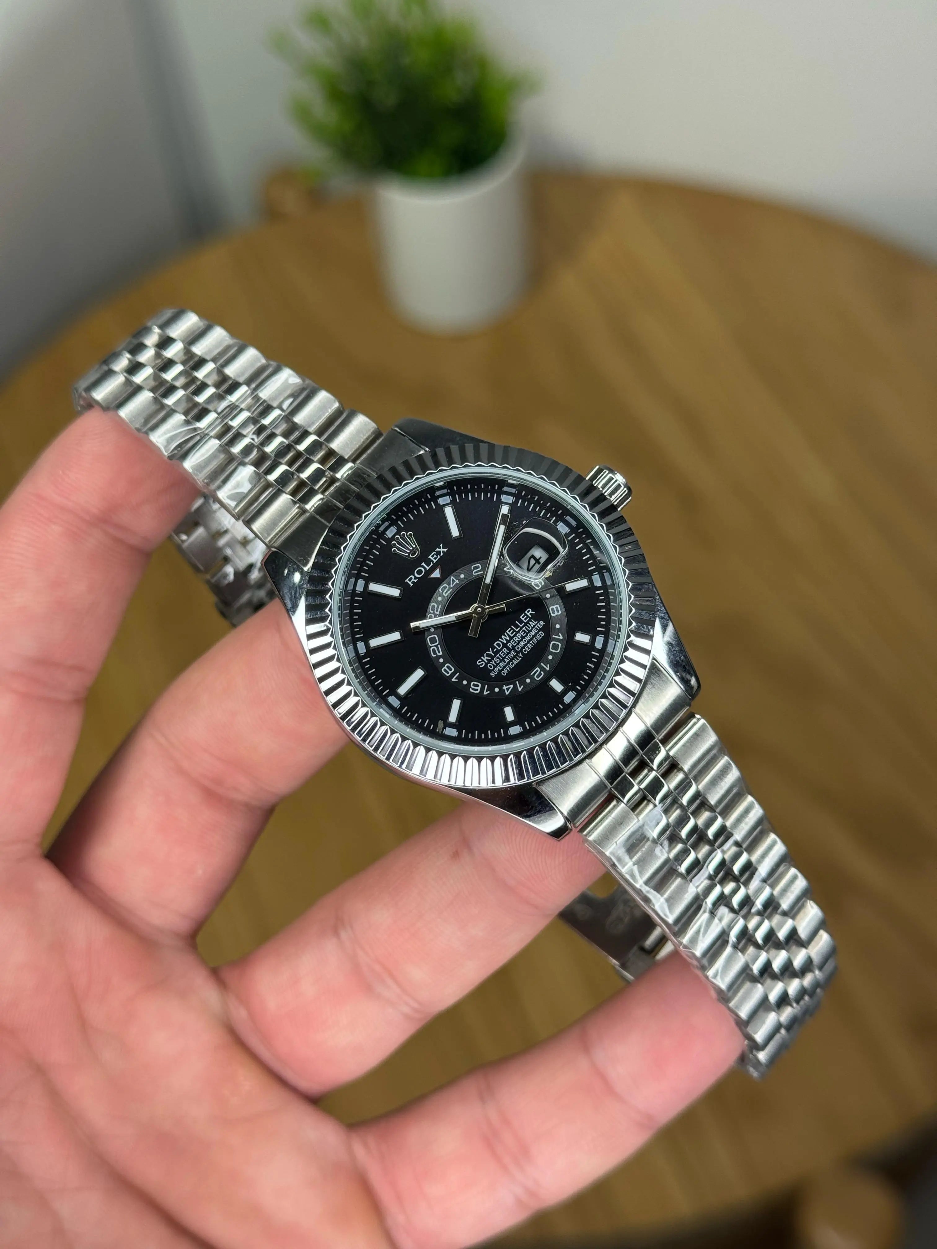 Rolex Sky dewller وحركة عقرب مثل اتوماتيك بضهر شفاف - Ahmed Store